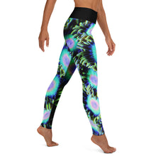 Load image into Gallery viewer, Rasta Zoas Leggings
